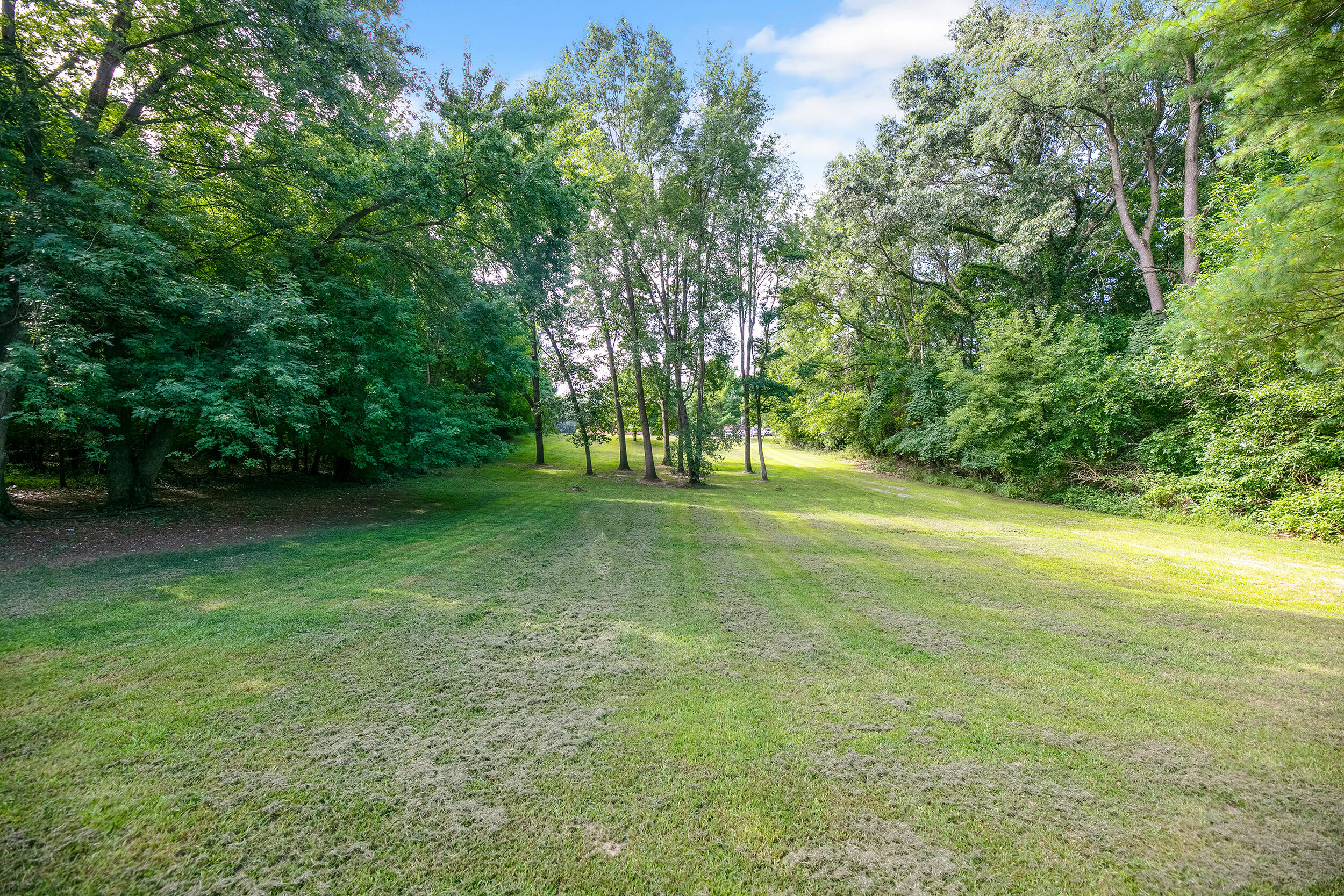 27134 Deerfield Lane