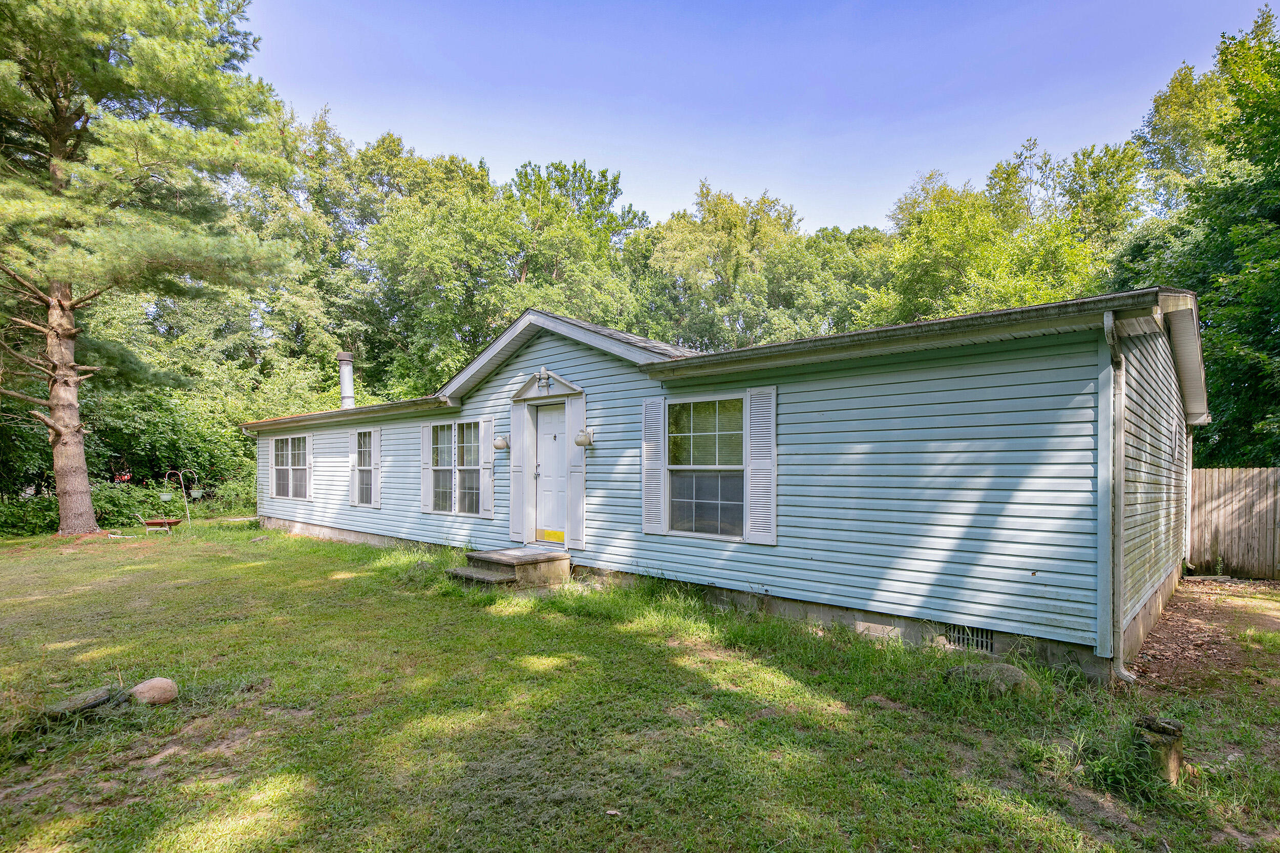 27134 Deerfield Lane