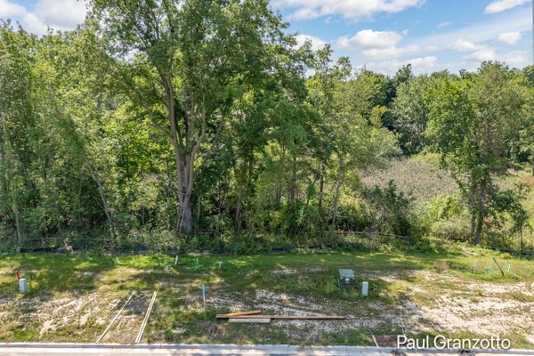 3044 ARBOR CREEK DR SE, GRAND RAPIDS, MI 49512 - Image b085e3efbbdf8440bce89f550eb7be8d/876644788