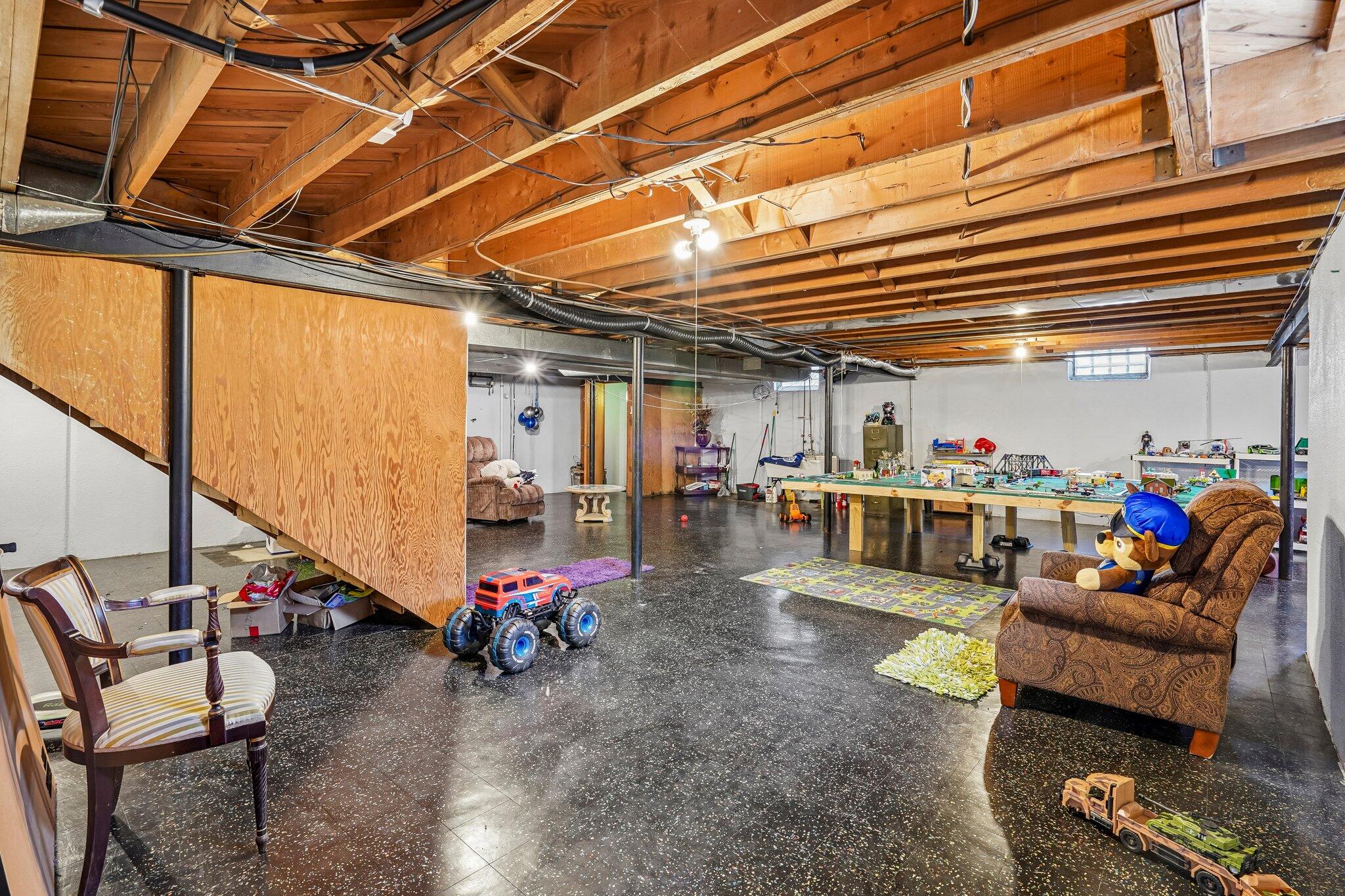 Listing 6