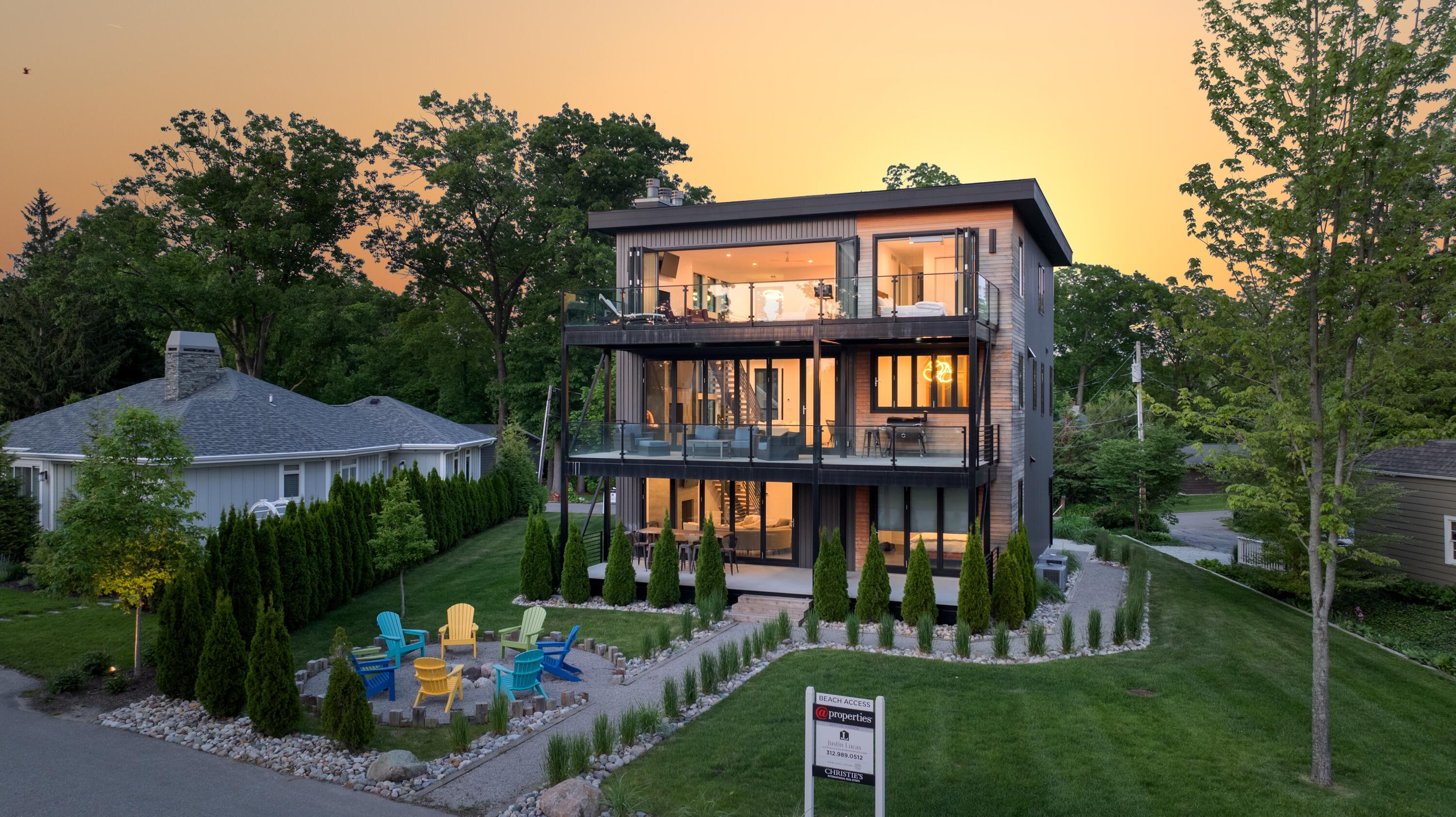 View Benton Harbor, MI 49022 house