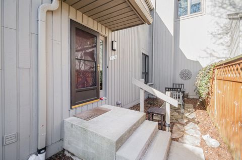 2174 Overlook Court, Ann Arbor, MI 48103 - MLS#: 25014183