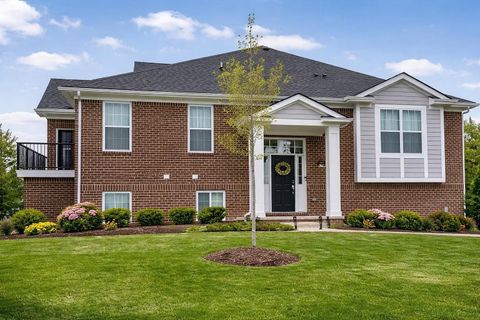 Photo of 49773 Lantern Way, Canton, MI 48188 (MLS # 26013416)