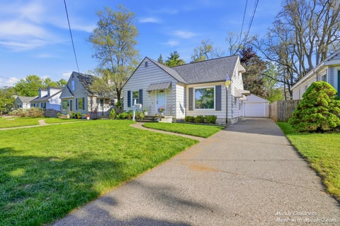 Photo of 1144 Ottillia Street SE, Grand Rapids, MI 49507 (MLS # 26021844)