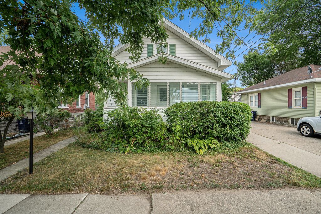 Photo of 463 Harrison Avenue, Holland, MI 49423 (MLS # 25039651)