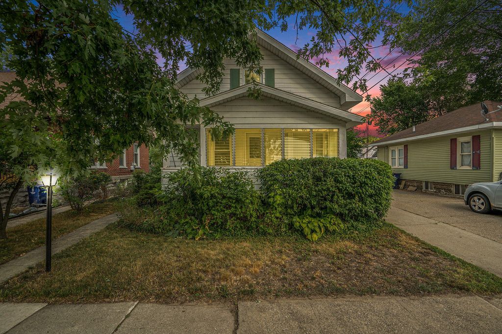 Photo of 463 Harrison Avenue, Holland, MI 49423 (MLS # 25039651)