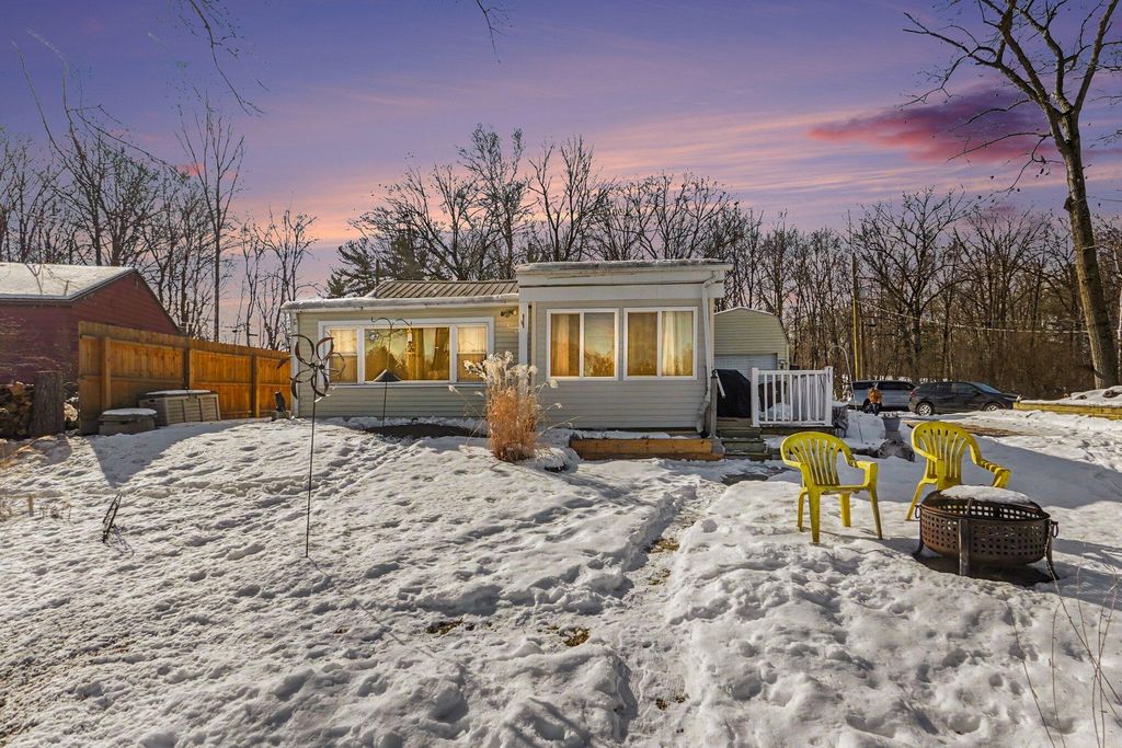 Photo of 761 S Coolidge Drive, Six Lakes, MI 48886 (MLS # 26005614)