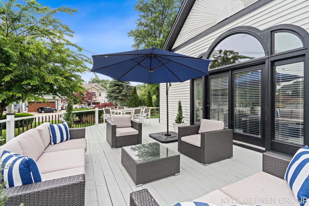 Photo of 1729 Waukazoo Drive, Holland, MI 49424 (MLS # 26032690)