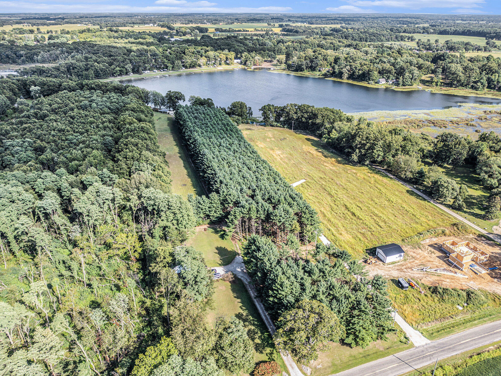 Sturgis, Michigan 49091, United States, 4 Bedrooms Bedrooms, ,2 BathroomsBathrooms,Residential,Active,205224