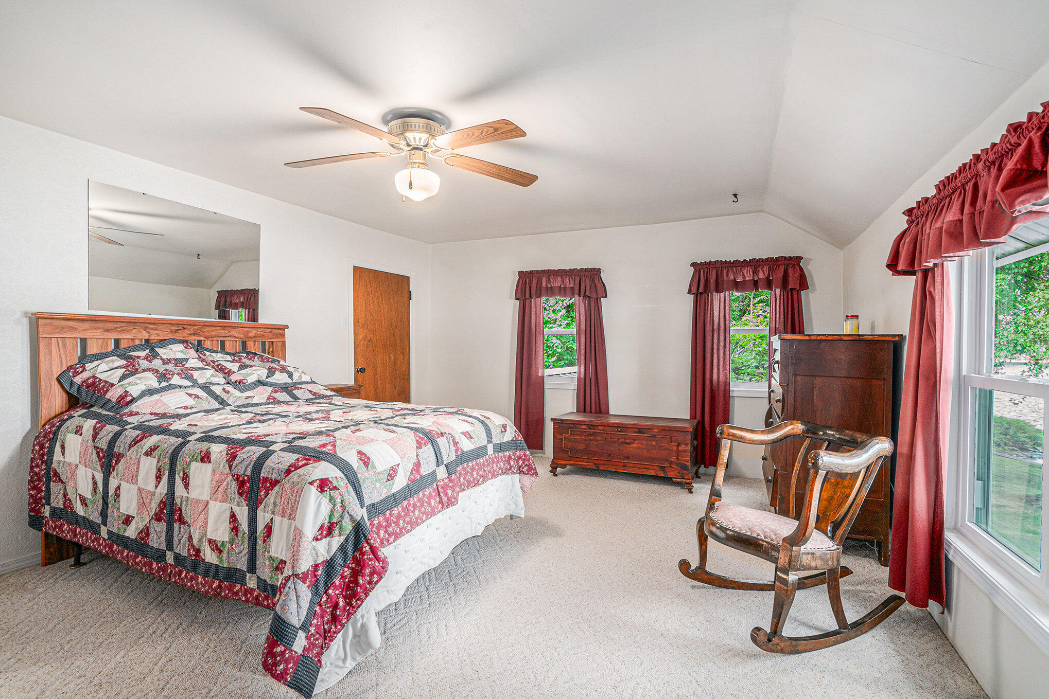 Sturgis, Michigan 49091, United States, 4 Bedrooms Bedrooms, ,2 BathroomsBathrooms,Residential,Active,205224