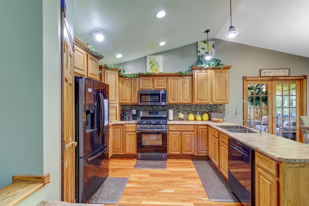 Photo of 3471 Kersting Drive, Muskegon, MI 49444 (MLS # 25044649)