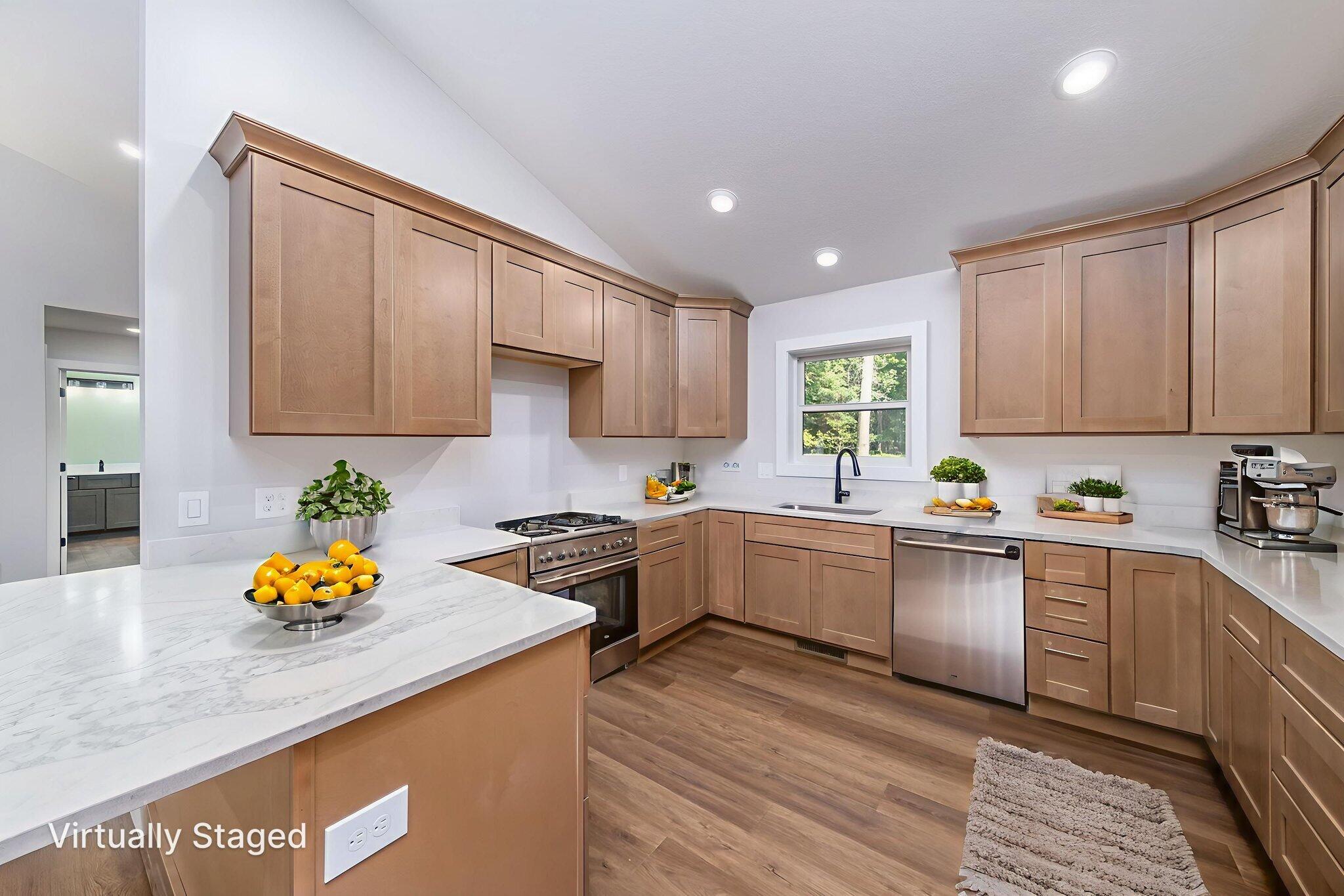 6897 Abbey Lane