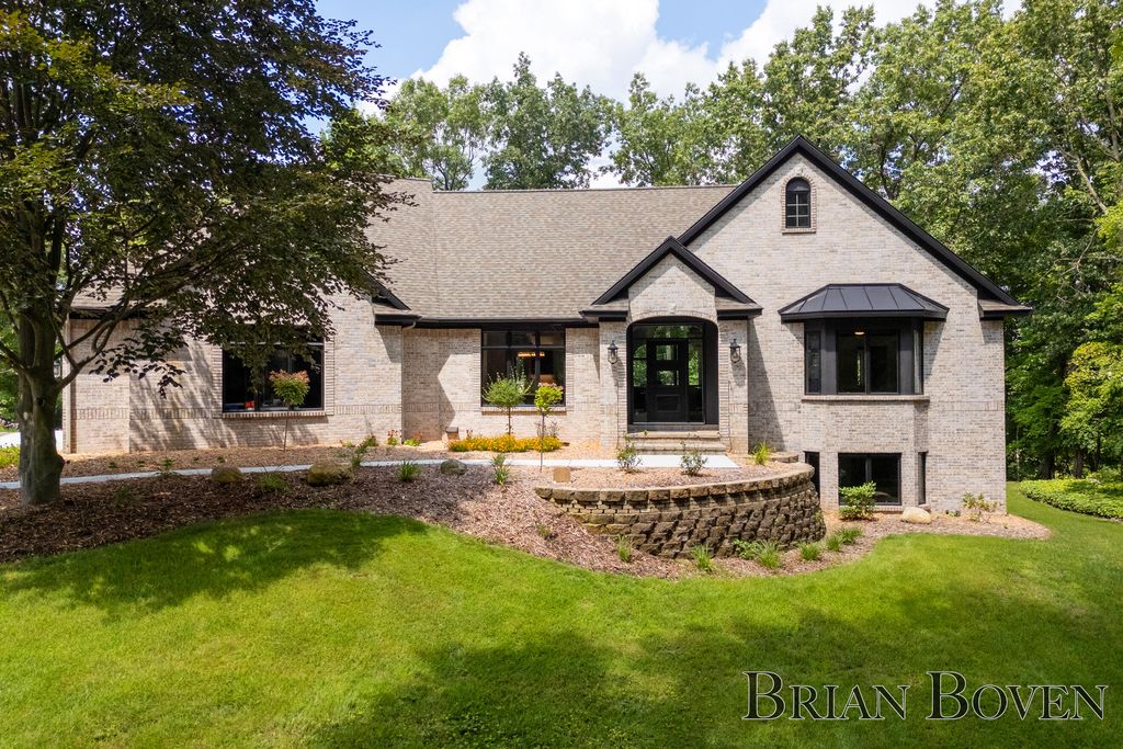 Photo of 8311 Rum Creek Trail NE, Rockford, MI 49341 (MLS # 25041236)