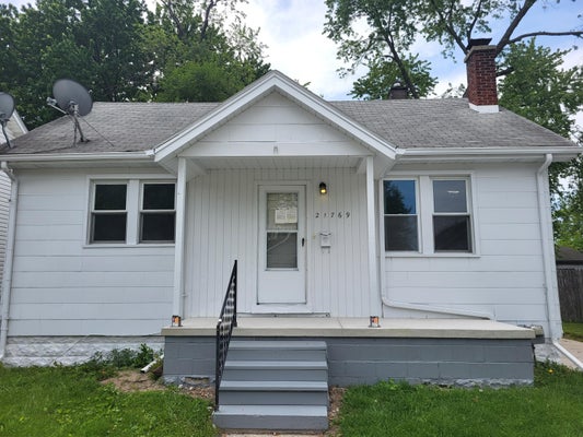 21769 DONALD AVE, EASTPOINTE, MI 48021 - Image b16bfdebbffb2c9b3df42d335bbacefd/2753226152