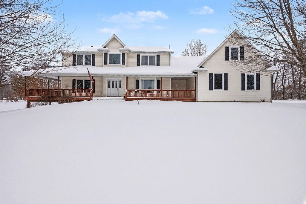 Photo of 16055 17 1/2 Mile Road, Marshall, MI 49068 (MLS # 26005105)