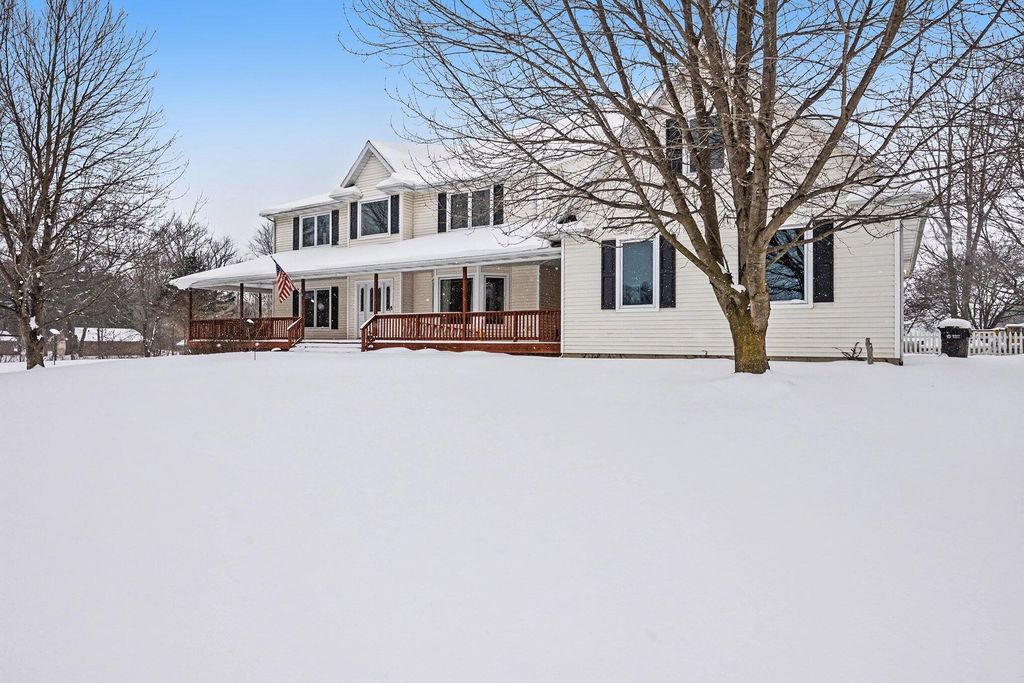 Photo of 16055 17 1/2 Mile Road, Marshall, MI 49068 (MLS # 26005105)