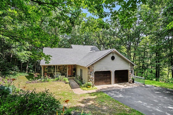 11793 BAKER RD, GREENVILLE, MI 48838 - Image b18be7ef32d0055481853bb862e90fa3/3834223406