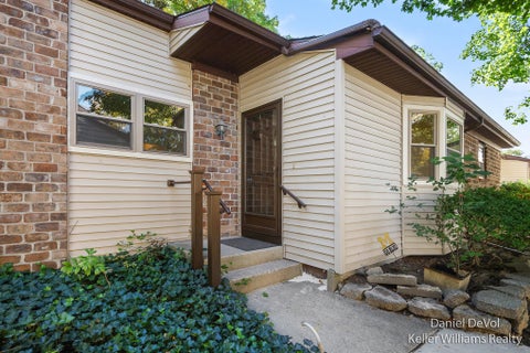 Photo for 2697 Chatham Woods Drive SE