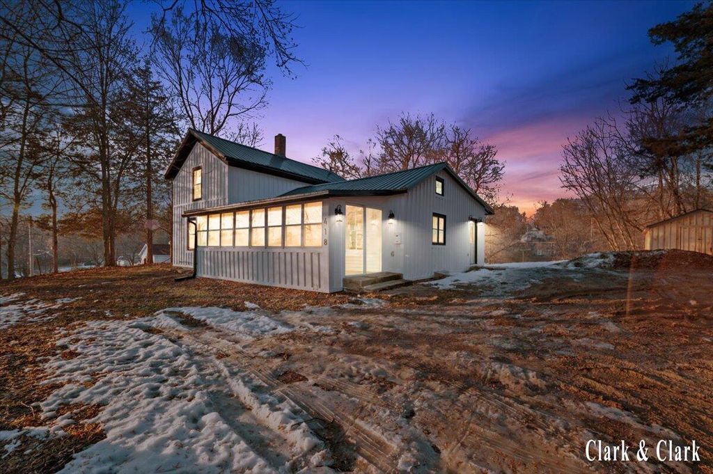 Photo of 418 Allen Street, Ionia, MI 48846 (MLS # 26005888)