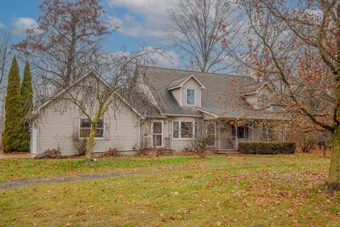 Photo of 70778 Halsey Square Road, Burr Oak, MI 49030 (MLS # 25060013)