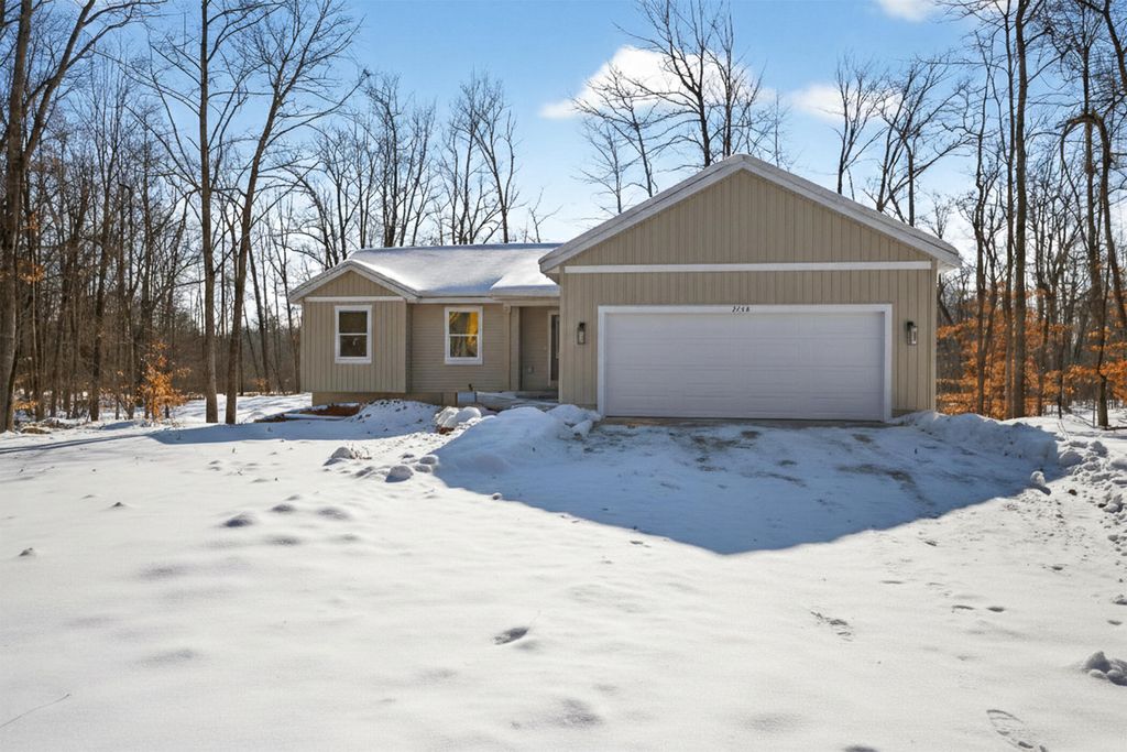 Photo of 3706 Country Court, Allegan, MI 49010 (MLS # 26005204)