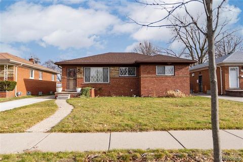 21630 Westhampton Street Oak Park MI 48237