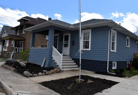 MLS: 25017928