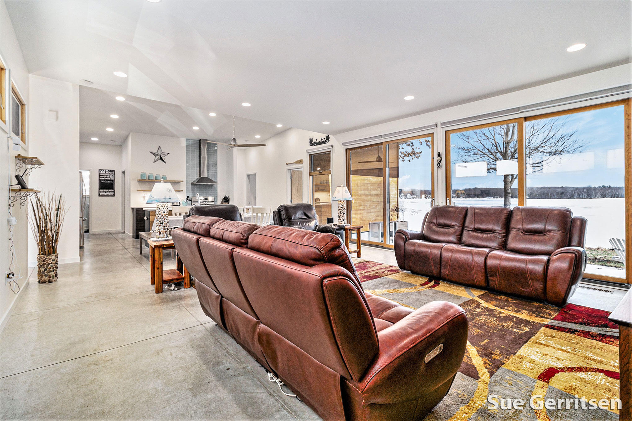 Baldwin, Michigan 49304, United States, 4 Bedrooms Bedrooms, ,2 BathroomsBathrooms,Residential,Pending,87210