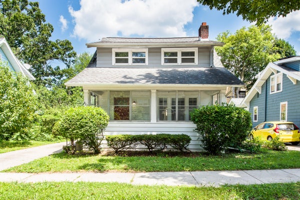 215 BUENA VISTA AVE, ANN ARBOR, MI 48103 - Image b392dbbd64431e02ee937eda4e76429f/1367622775