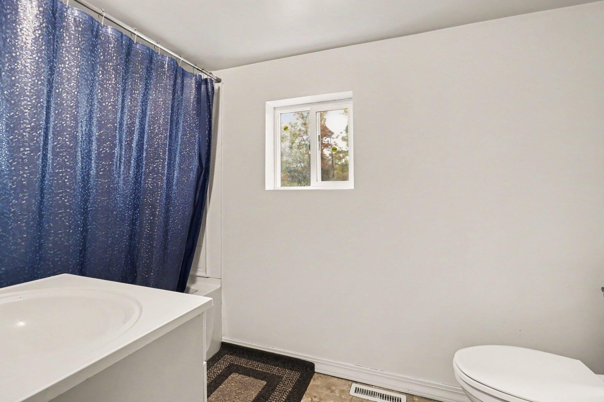 Listing 27