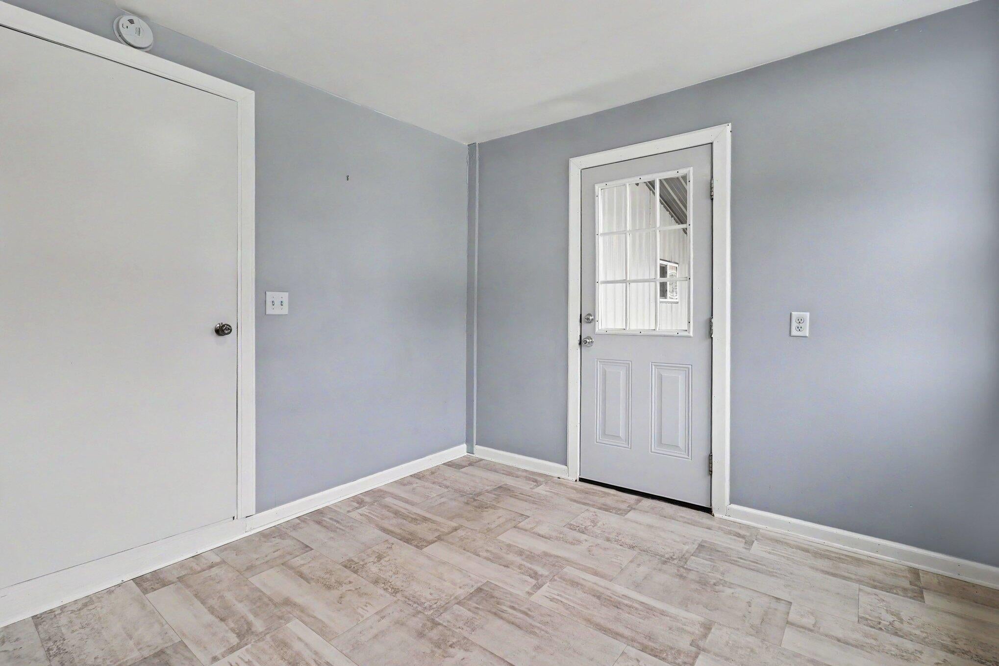Listing 27