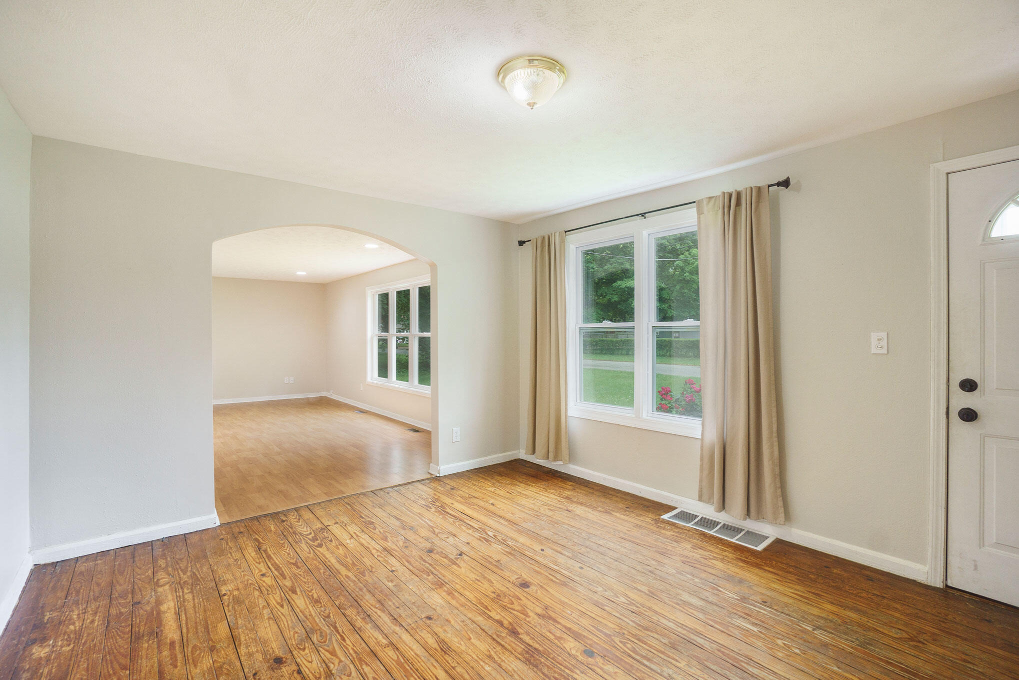 Portage, Michigan 49024, United States, 3 Bedrooms Bedrooms, ,1 BathroomBathrooms,Residential,Active,159566