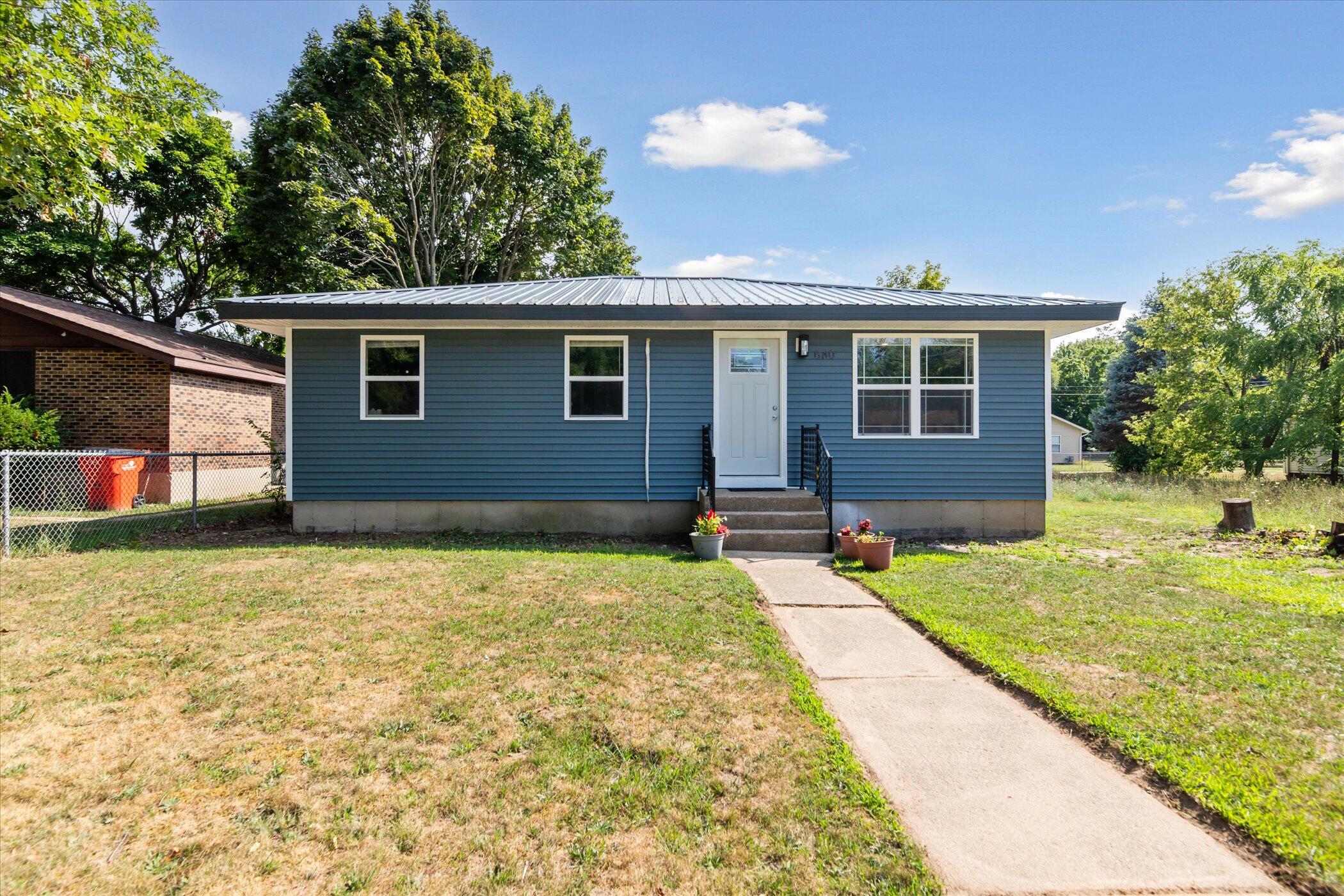 680 Waukonda Avenue