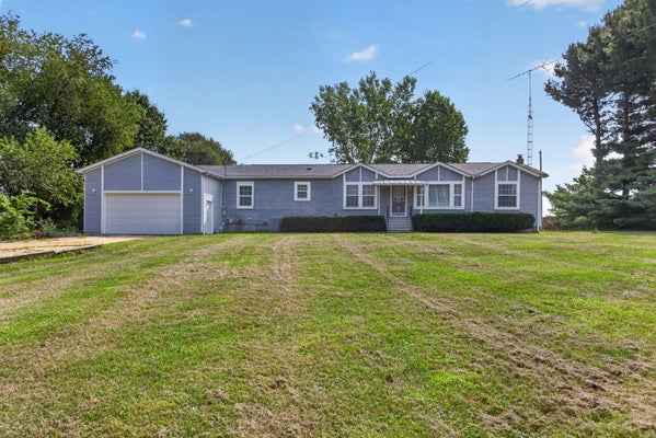 8991 N MERIDIAN RD, PLEASANT LAKE, MI 49272 - Image b47a8b5a1c7159b31c19a0af795b97da/2873386325