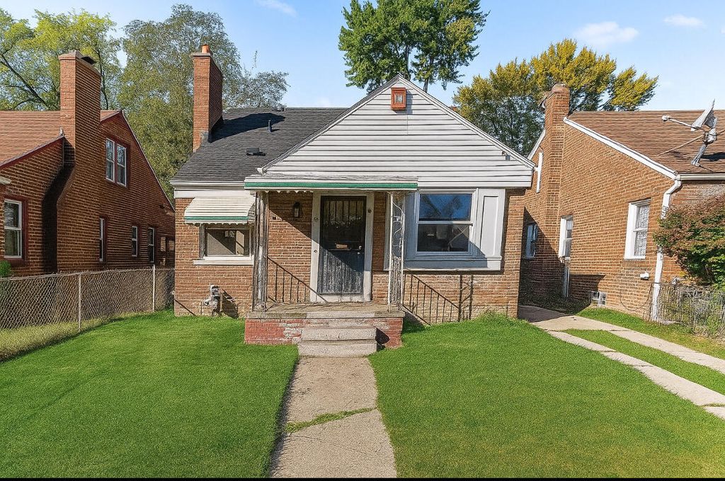 Photo of 19711 Mansfield Street, Detroit, MI 48235 (MLS # 26005280)