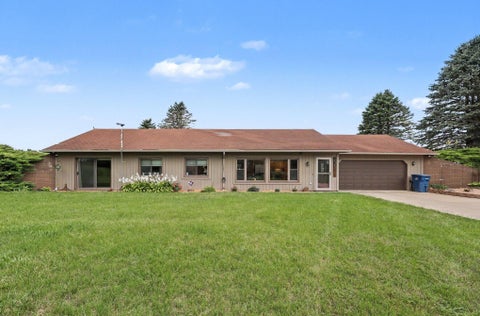 Photo for 2541 Struthers Road
