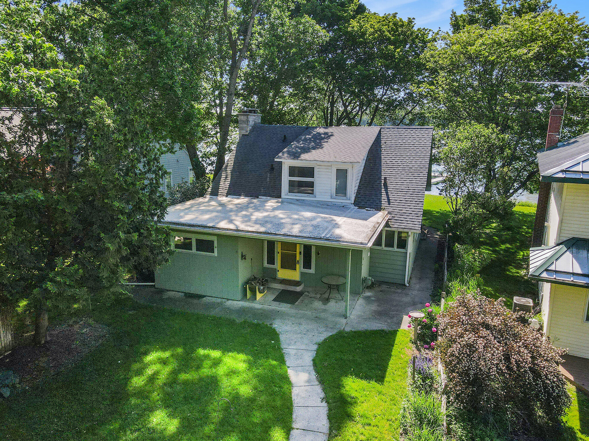 Augusta, Michigan 49012, United States, 4 Bedrooms Bedrooms, ,2 BathroomsBathrooms,Residential,Active,95862