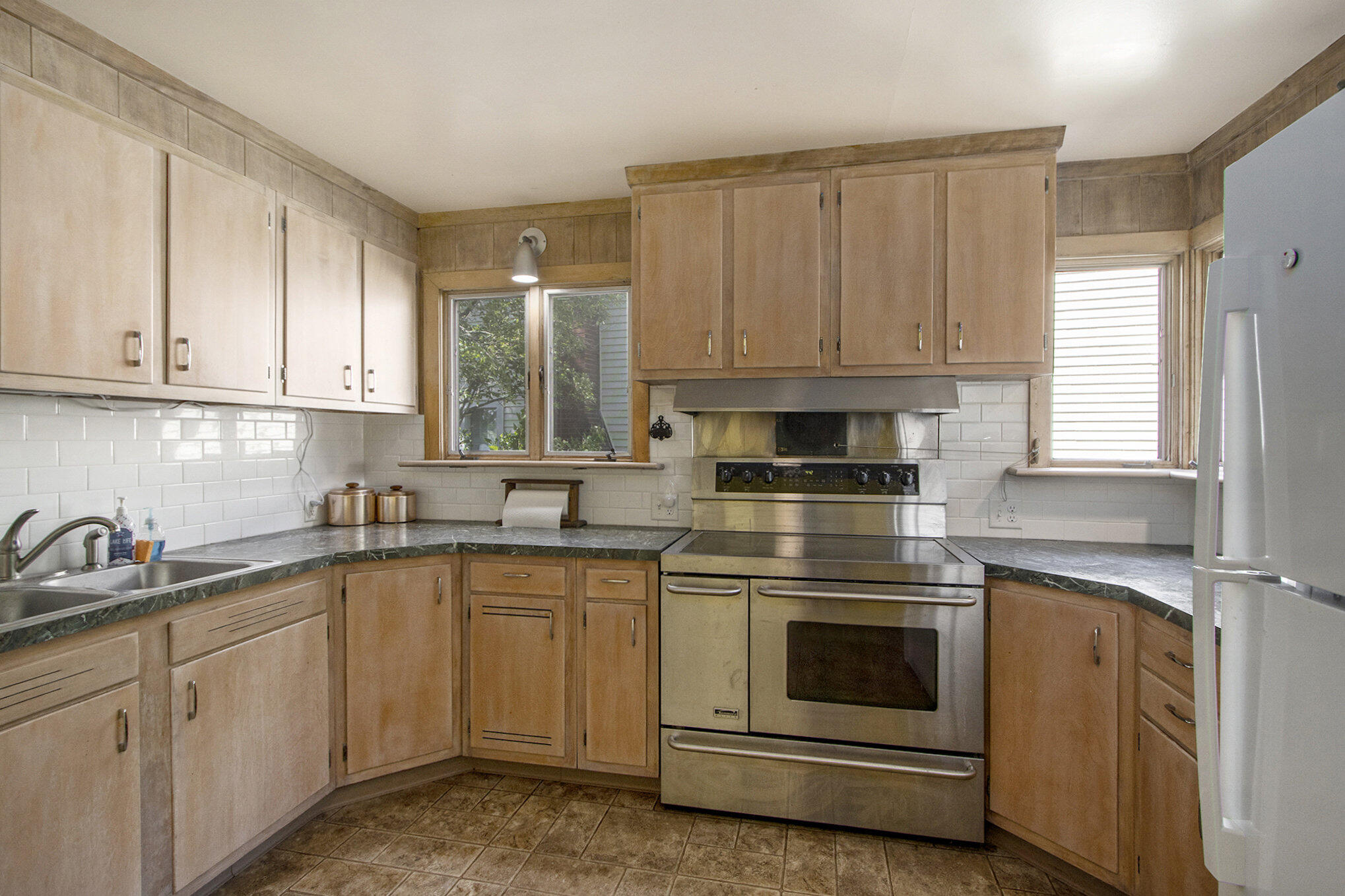 Augusta, Michigan 49012, United States, 4 Bedrooms Bedrooms, ,2 BathroomsBathrooms,Residential,Active,95862