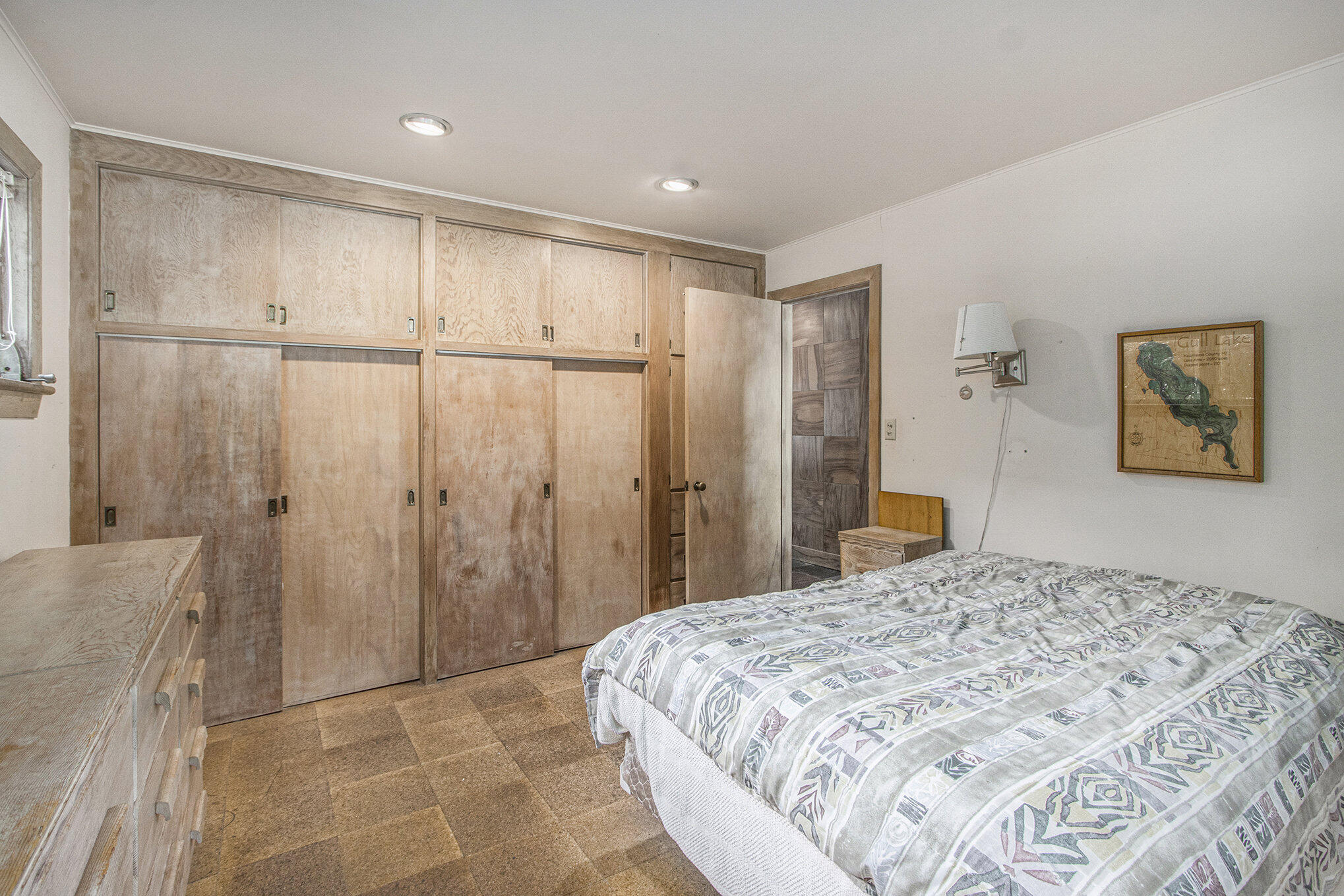 Augusta, Michigan 49012, United States, 4 Bedrooms Bedrooms, ,2 BathroomsBathrooms,Residential,Active,95862