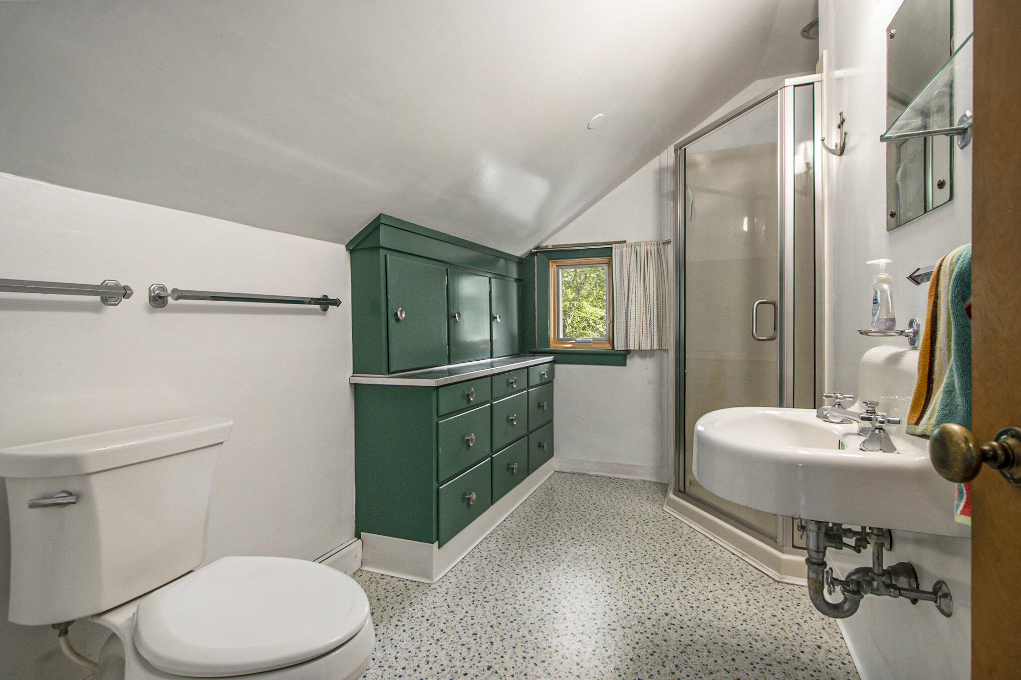 Augusta, Michigan 49012, United States, 4 Bedrooms Bedrooms, ,2 BathroomsBathrooms,Residential,Active,95862