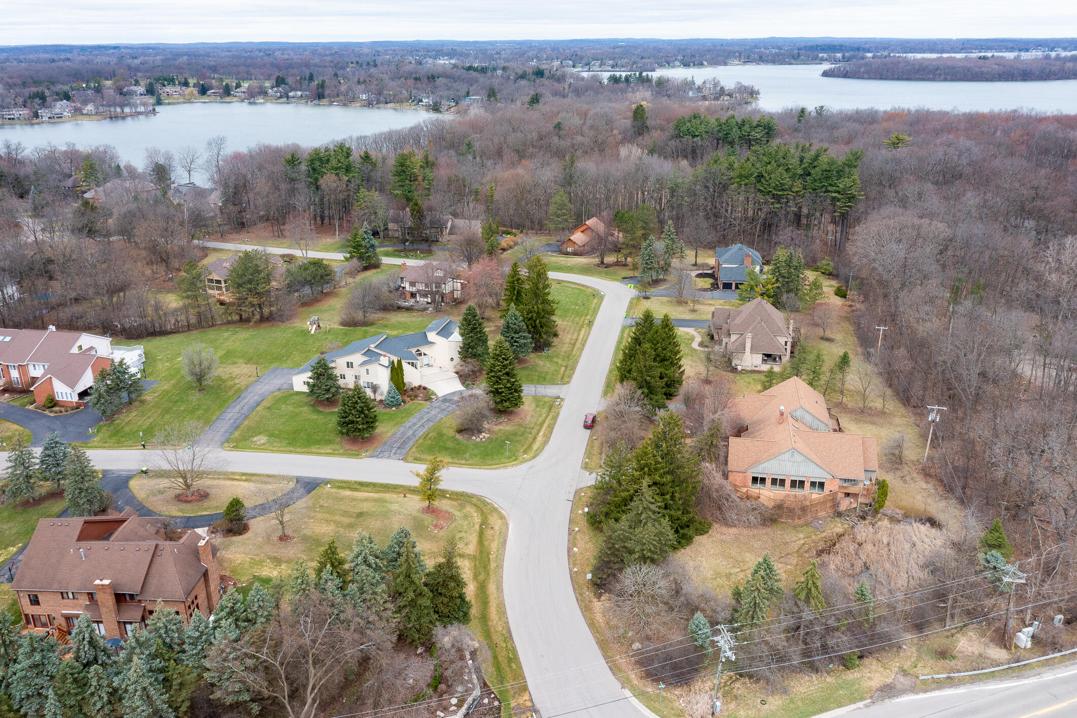 4489 Cranbrook Trail