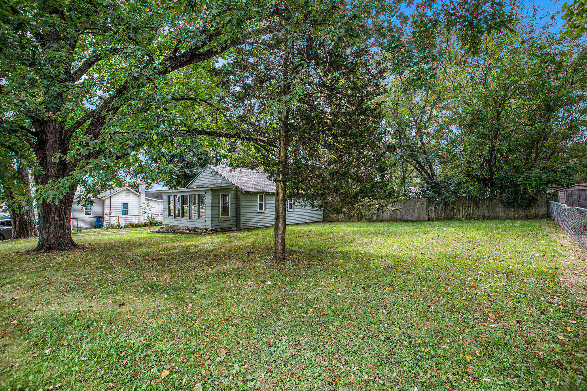 Battle Creek, Michigan 49017, United States, 2 Bedrooms Bedrooms, ,1 BathroomBathrooms,Residential,Active,203849