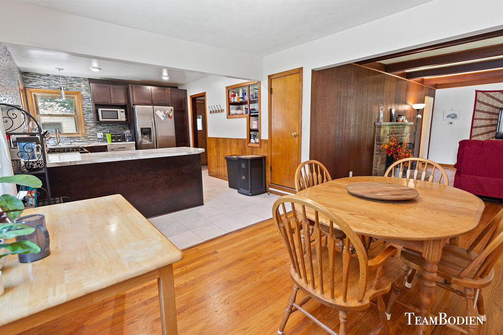 Photo 12 of 25 of 2613 Borglum Avenue NE house
