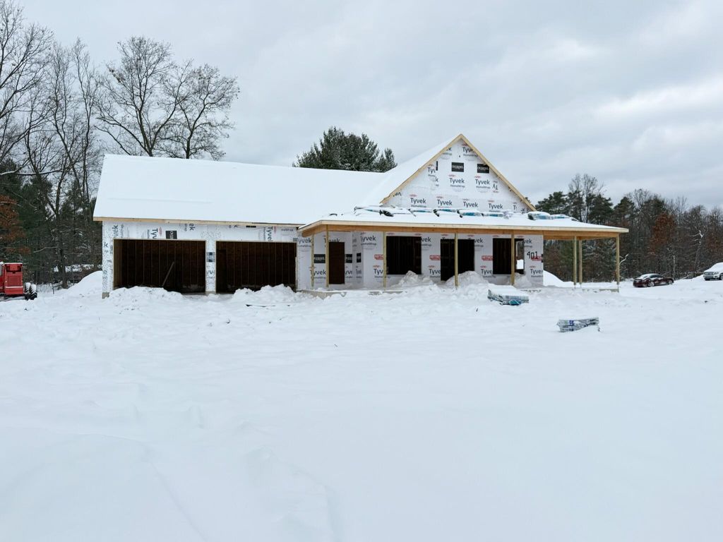 Photo of 401 Sabine #31 Drive, Muskegon, MI 49442 (MLS # 25059284)