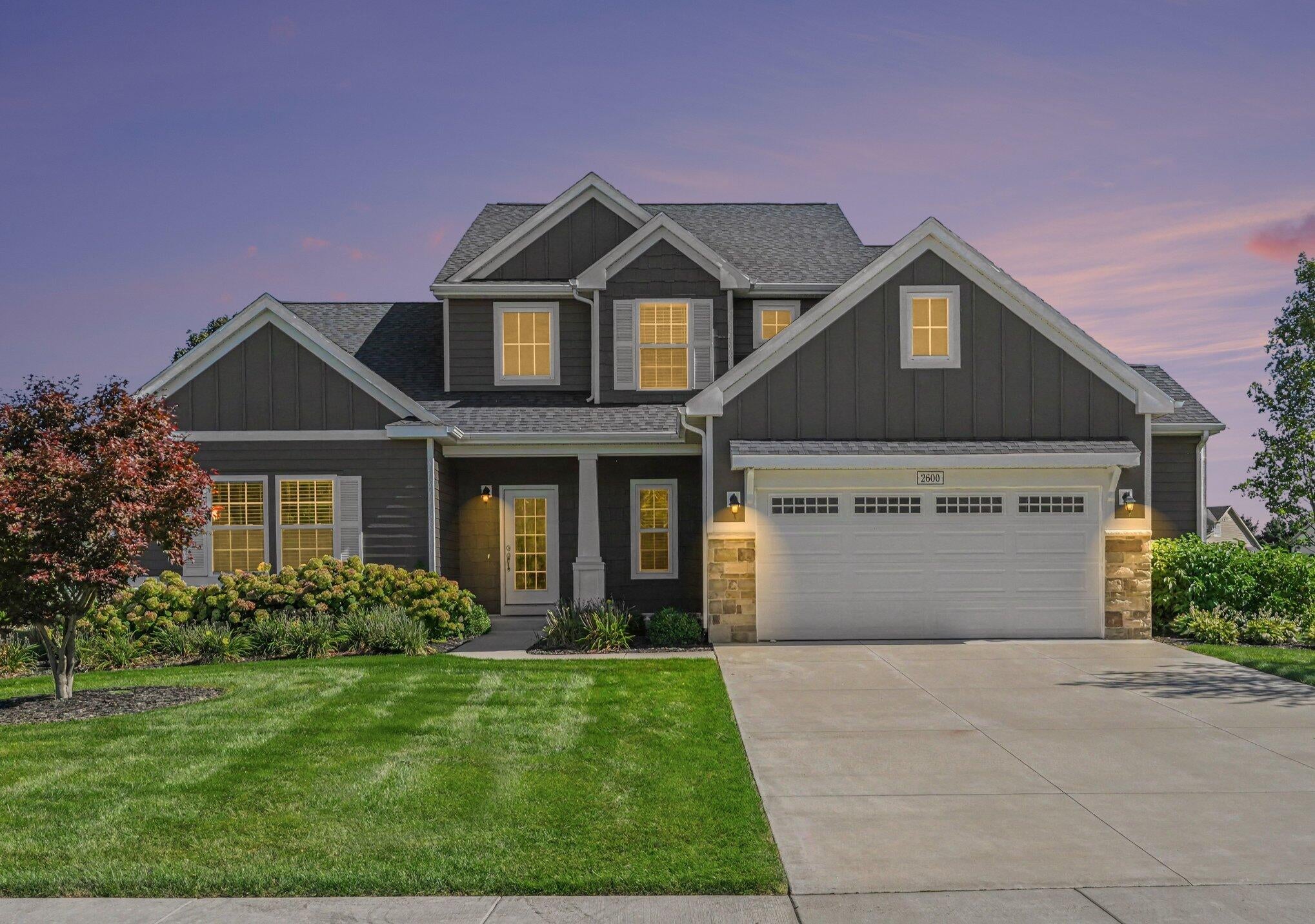 2600 Bell Circle