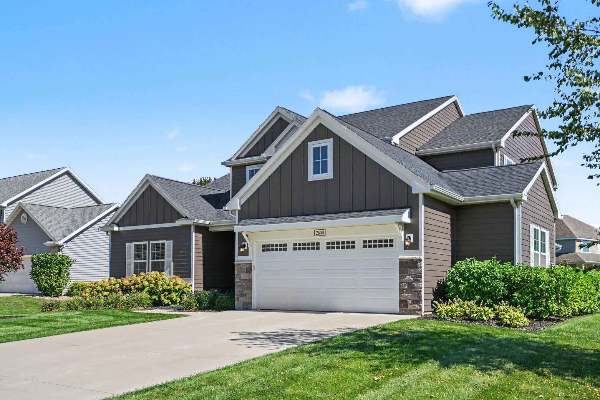 2600 Bell Circle