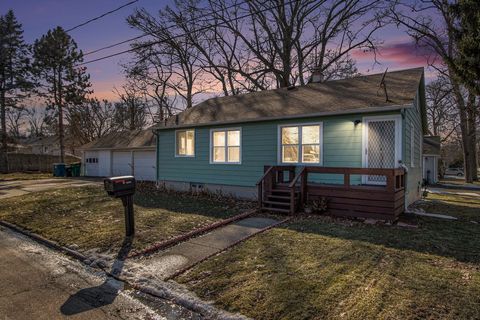 MLS: 25007358