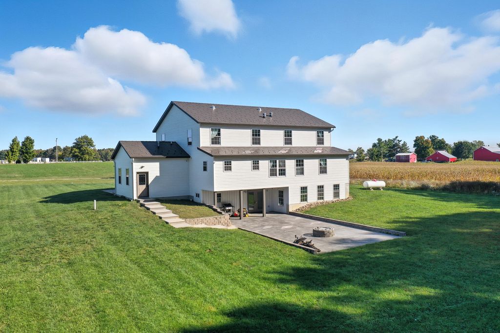 Photo of 7200 Lawrence Rd Rd, Nashville, MI 49073 (MLS # 25056632)