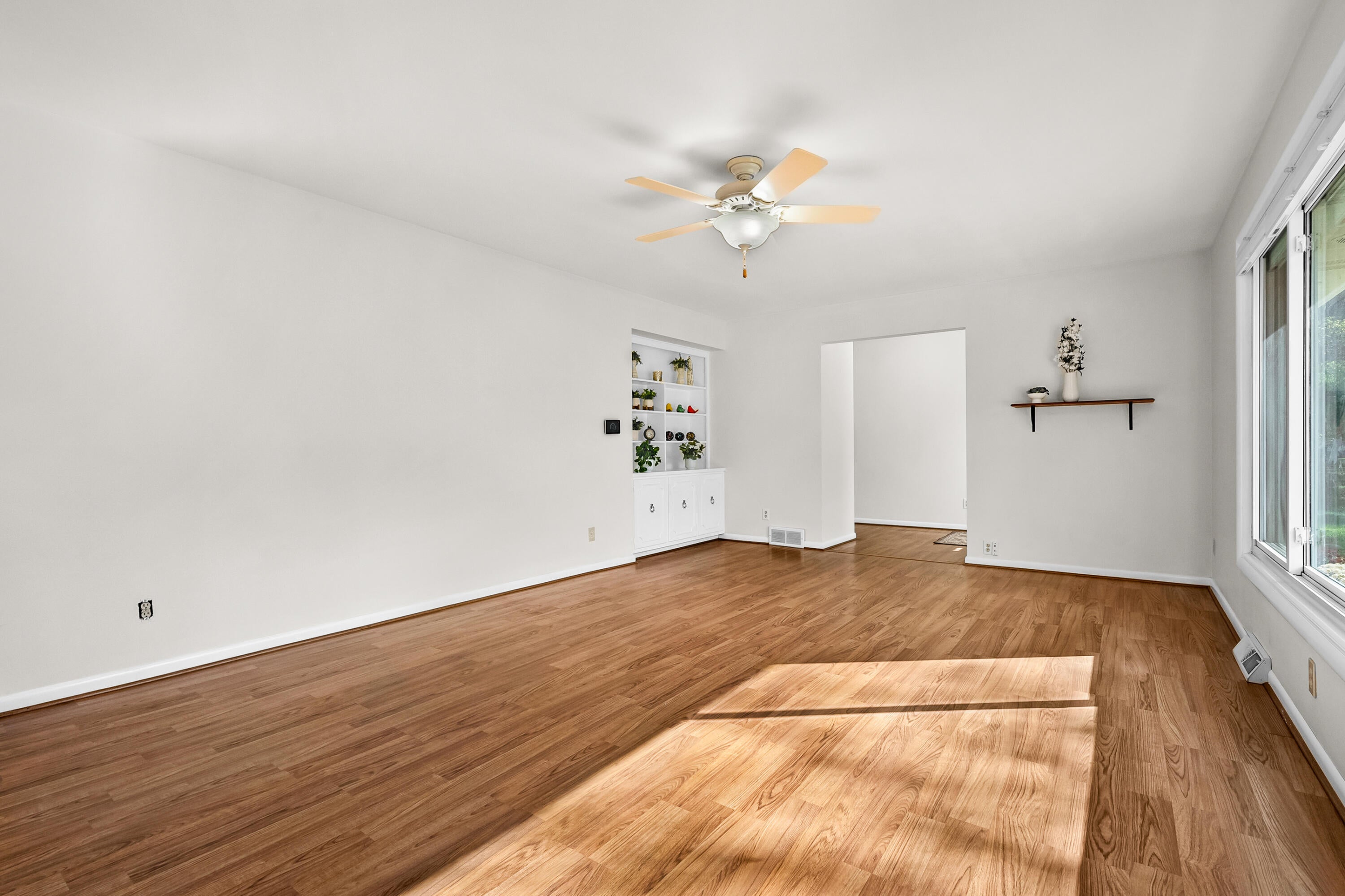 4516 Starlite Avenue