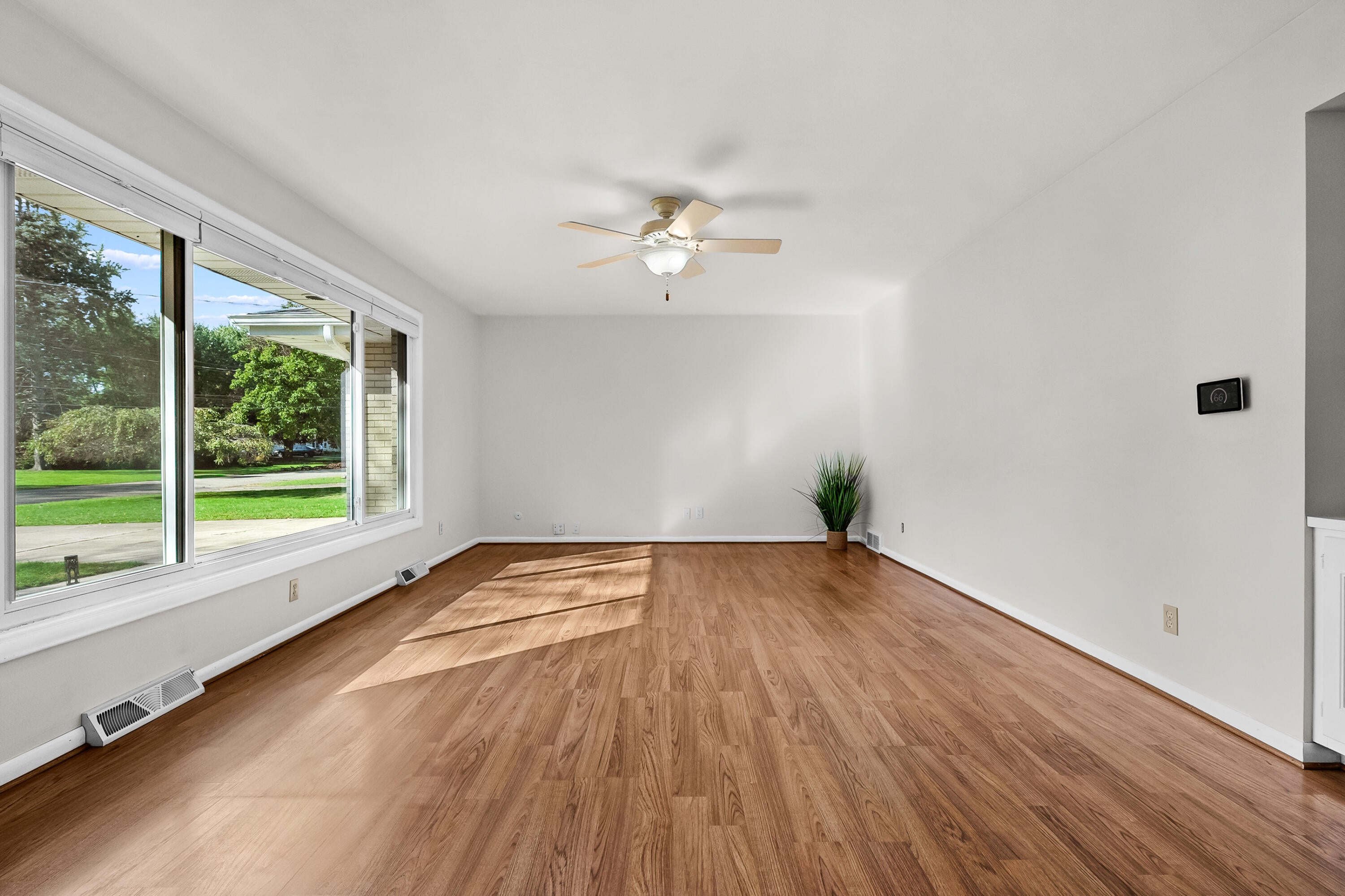 4516 Starlite Avenue